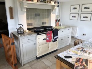 a range style oven is ideal for a country style kitchen - redbrook kitchens